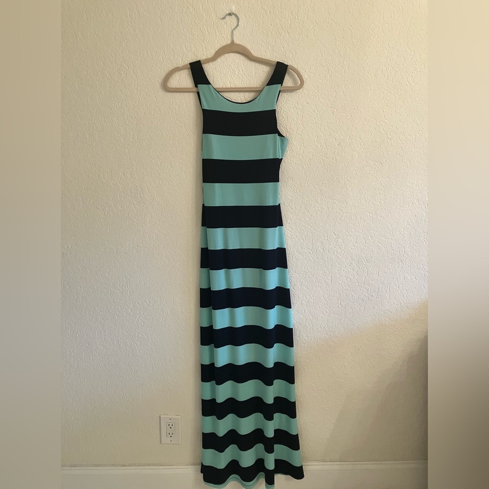 Va va voom maxi dress